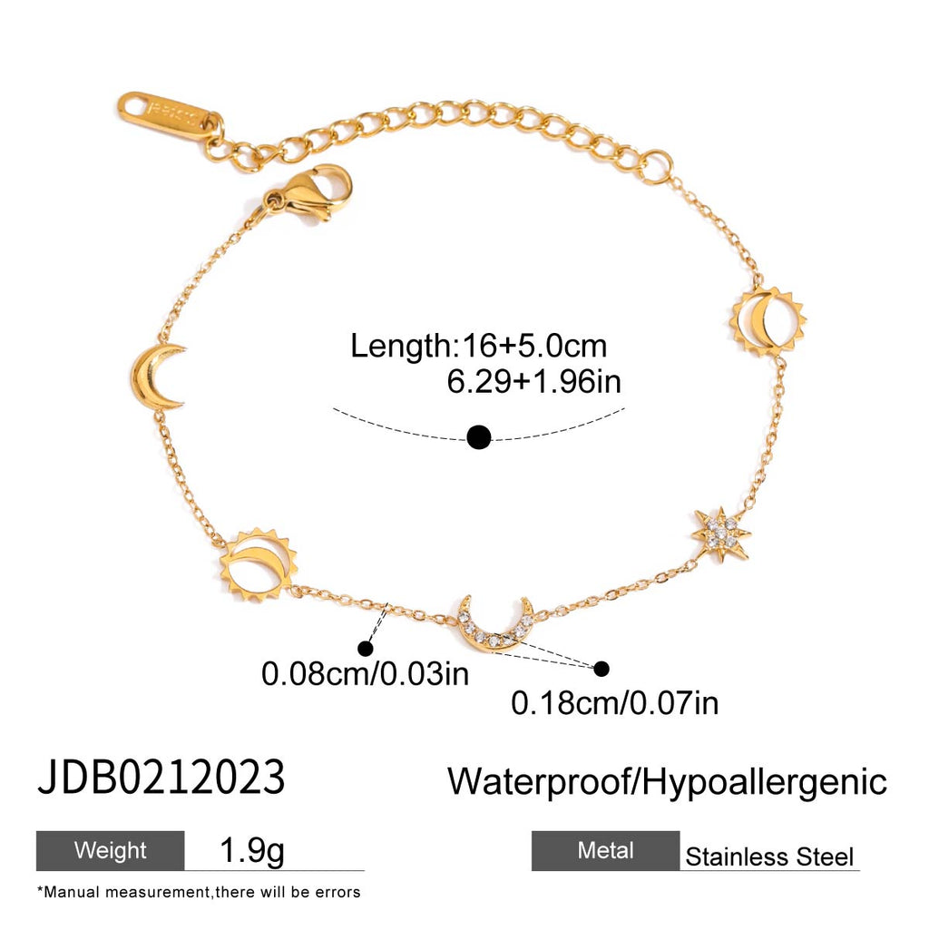 Gold plated moon style charms bracelet – dainty boho everyday jewellery for women – Oneofé
