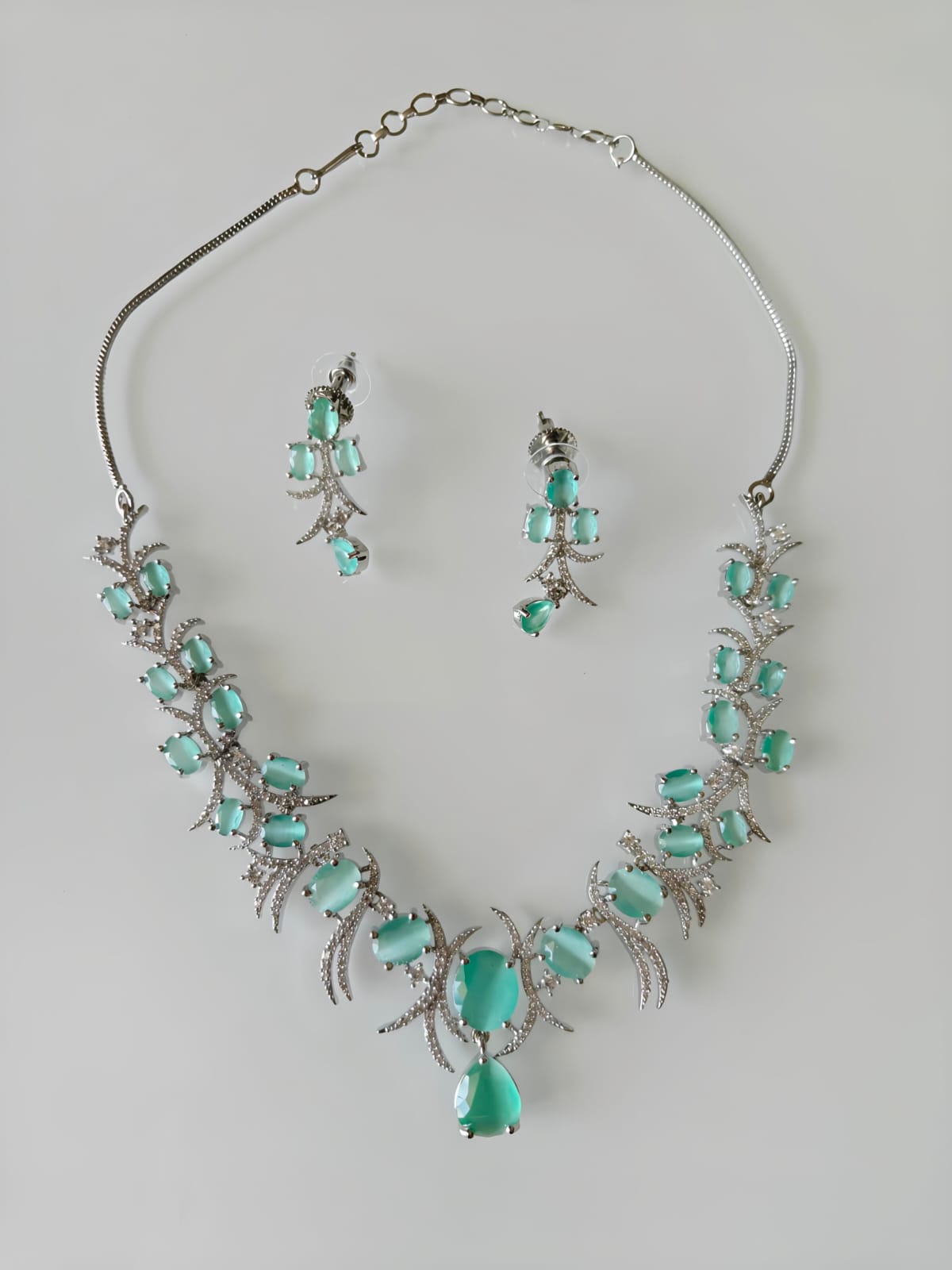 Ethereal Seafoam Necklace Set