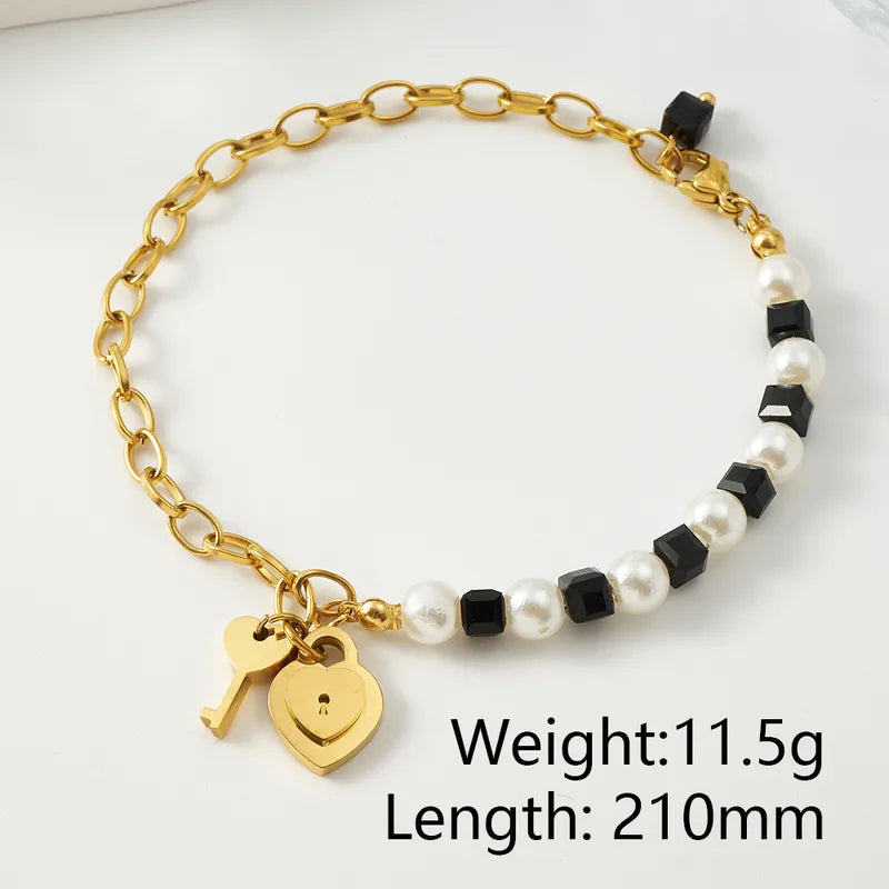 Heart shape rhinestone inlay electroplated bracelet – everyday glam jewellery for women – Oneofé

