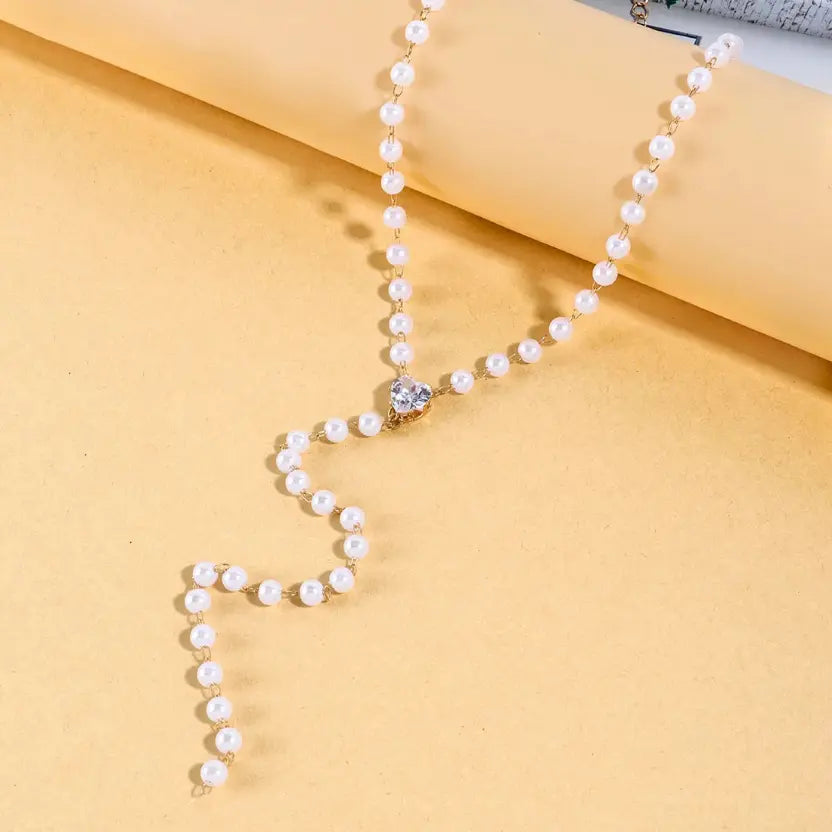 Gold Plated Faux Pearl Y-Lariat Necklace with Heart CZ centre – vintage collarbone necklace for women – Oneofé